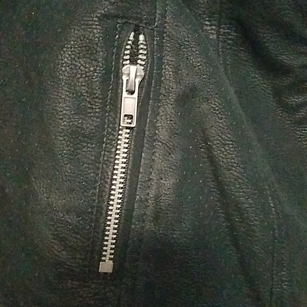 Textured jacket - Picture 4 of 4